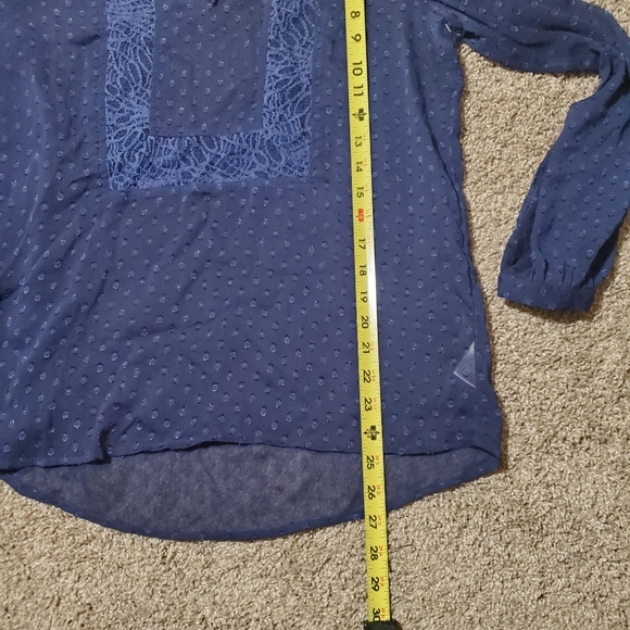 Kit and Sky Blue Sheer Light Long Sleeve Womans Summer Top Size Medium - Picture 6 of 8